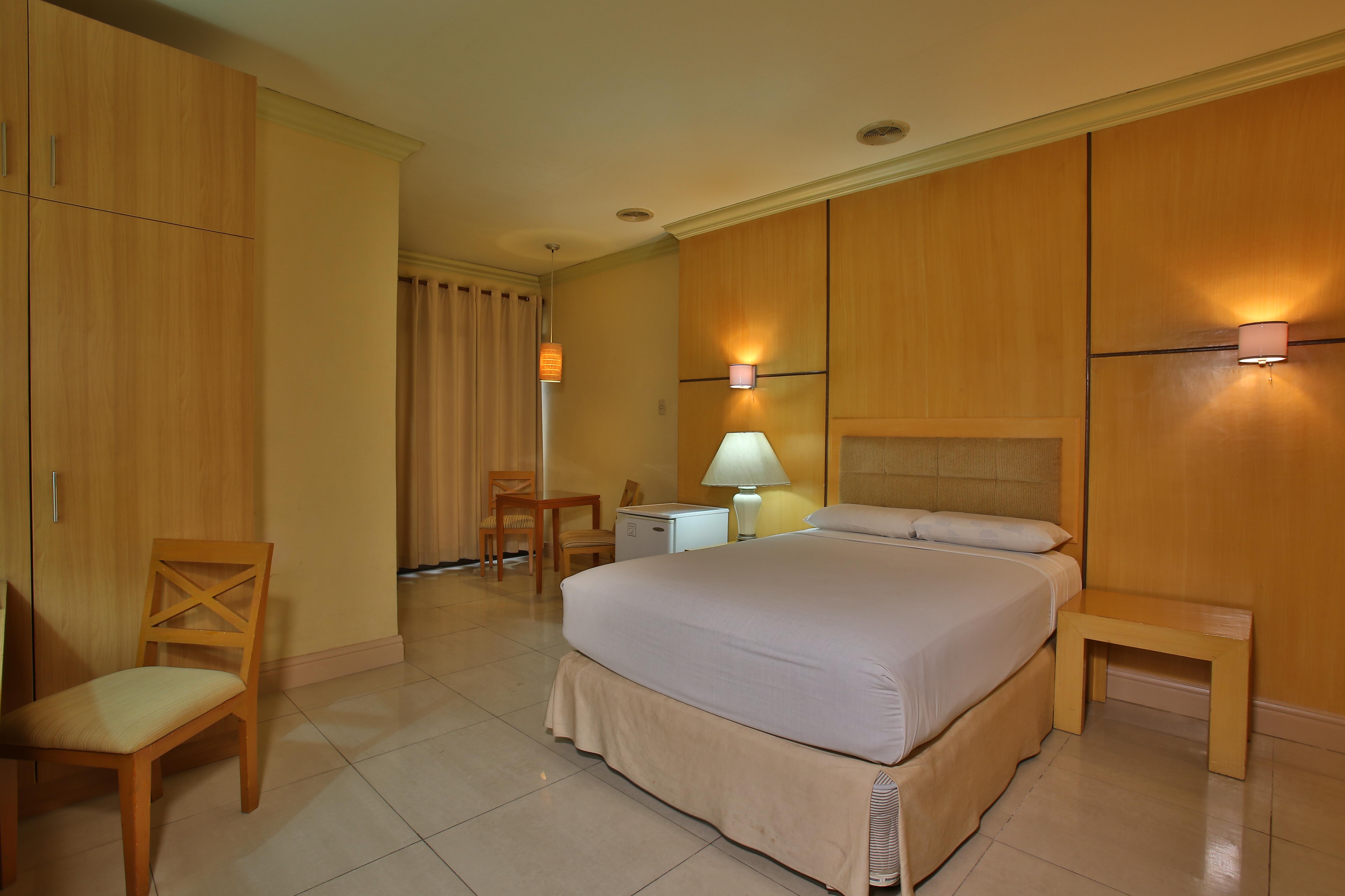 Crown Regency Residences Cebu - Quarantine Hotel Εξωτερικό φωτογραφία