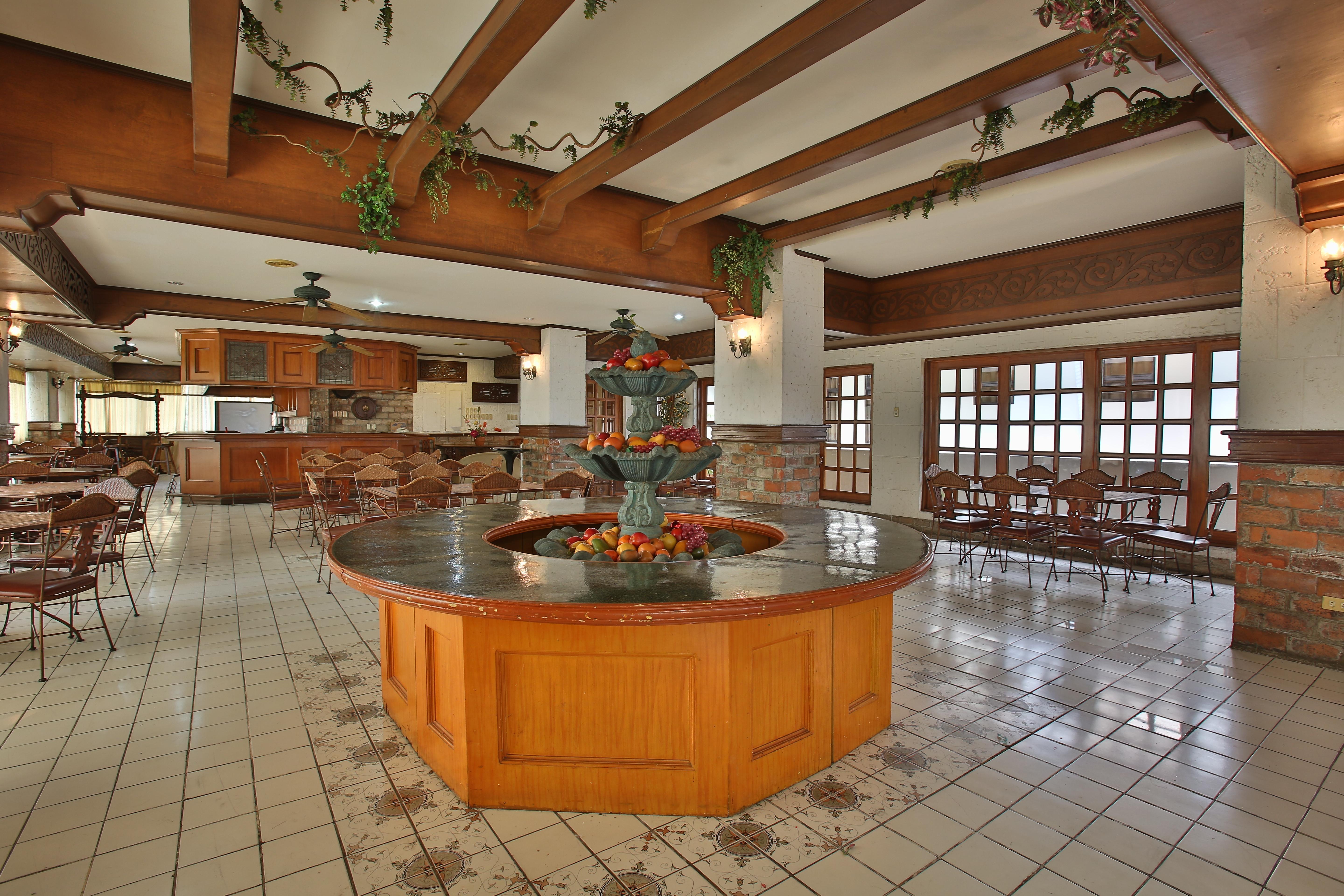 Crown Regency Residences Cebu - Quarantine Hotel Εξωτερικό φωτογραφία