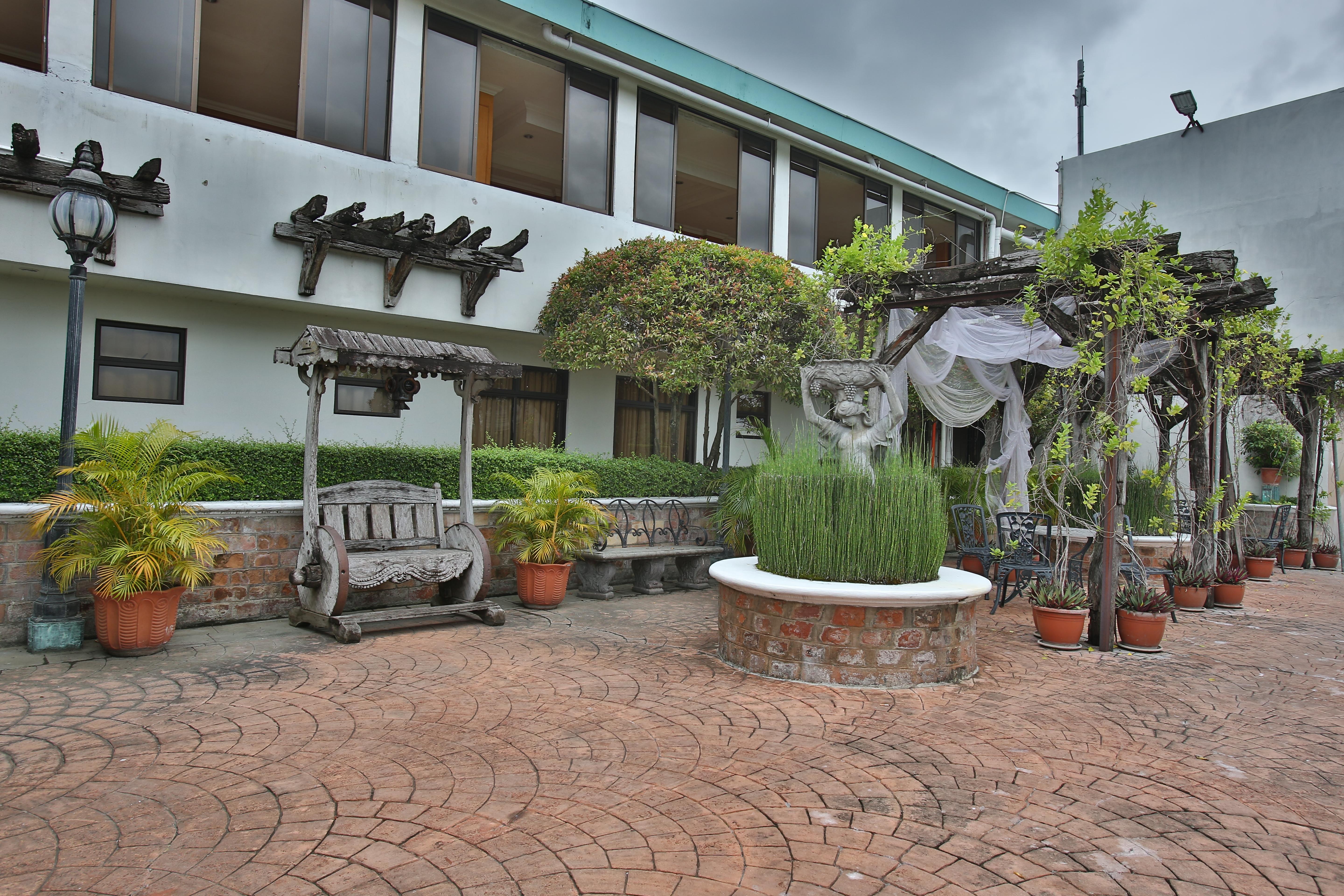 Crown Regency Residences Cebu - Quarantine Hotel Εξωτερικό φωτογραφία